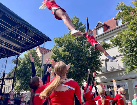 Dymatix Cheerleader