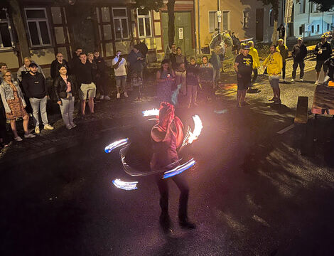 Feuershow mit Nicki